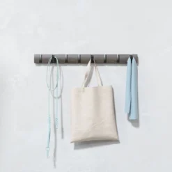 Umbra Flip Wall Mounted Coat Rack -Homcom Crosley Shop GUEST 524bb7a5 7dce 45ac 8feb 24180f688d1f