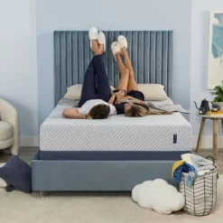 Serta Medium Firm 10" Gel Memory Foam Mattress -Homcom Crosley Shop GUEST f40a4f8a aa87 413b 968b 02ec16381906