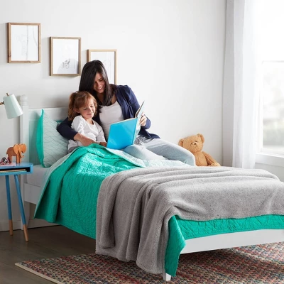 Lucid Comfort Collection SureCool 6" Gel Memory Foam Mattress 5 Lucid Comfort Collection SureCool 6" Gel Memory Foam Mattress - Image 3